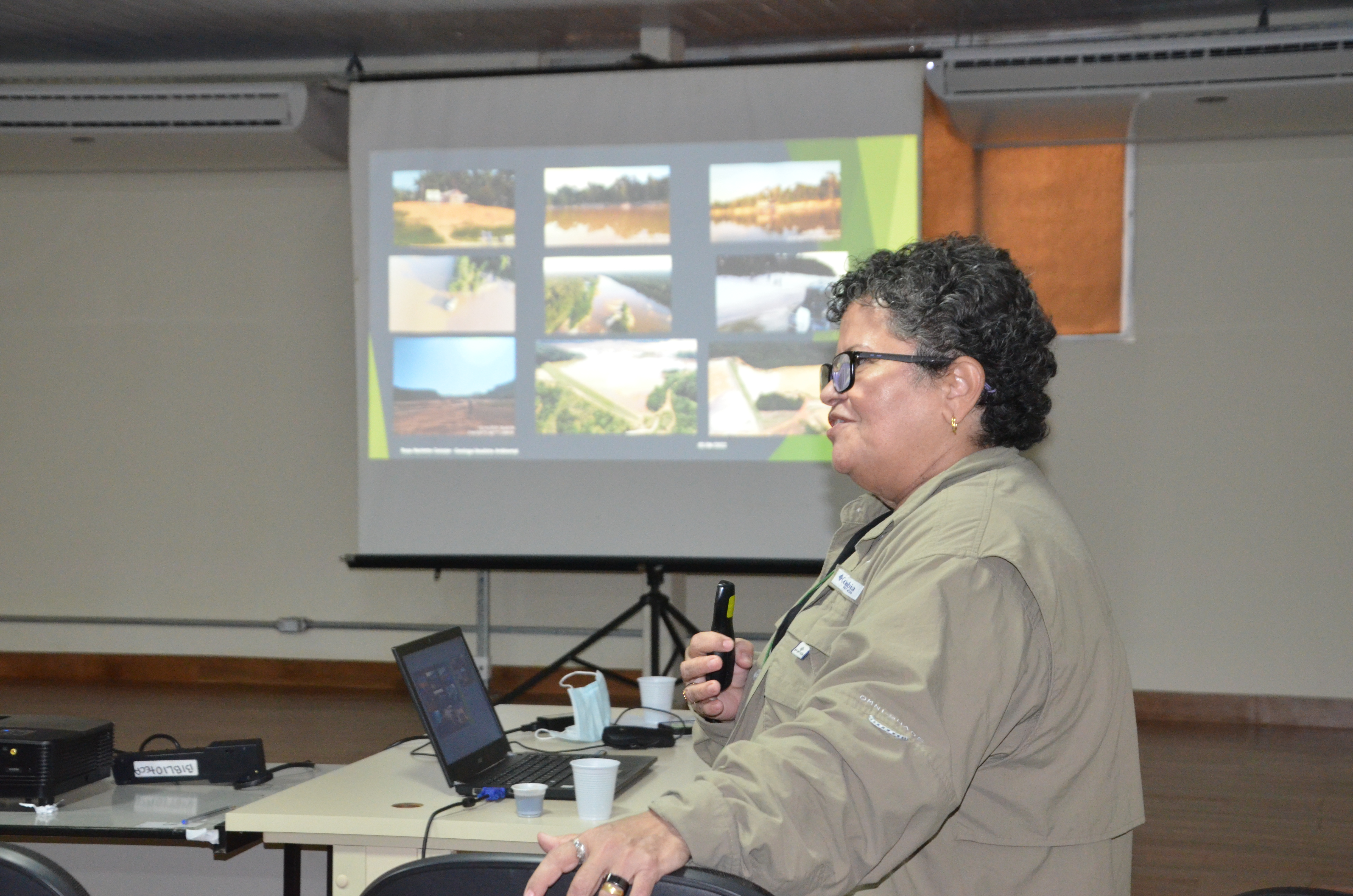 Os analistas tiveram a oportunidade de aperfeiçoamento profissional com foco na legislação ambiental.