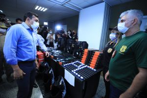Imagem da notícia - Wilson Lima entrega equipamentos e amplia efetivo da Operação Tamoitatá para reforçar combate ao desmatamento ilegal