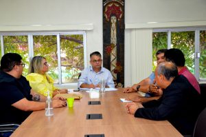 Imagem da notícia - Legislação que ampara biólogos é tema de reunião entre Ipaam e CRBio06