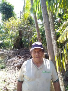 Manoel segue modelo de manejo que preserva os recursos naturais, que o agricultor conheceu após ter realizado o Cadastro Ambiental Rural (CAR).