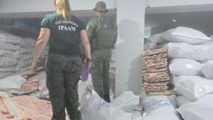 Imagem da notícia - Frigorífico é multado em mais de R$ 110 mil por falta de licenciamento, em Manacapuru