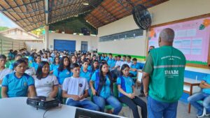 Imagem da notícia - Ipaam leva série de palestras sobre prevenção às queimadas e desmatamento para escolas de Silves